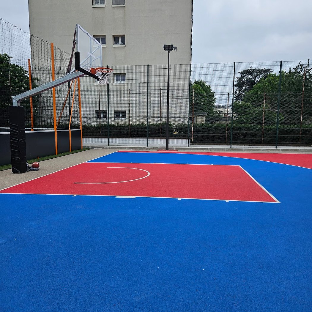 Terrain de sport Langevin wallon 1